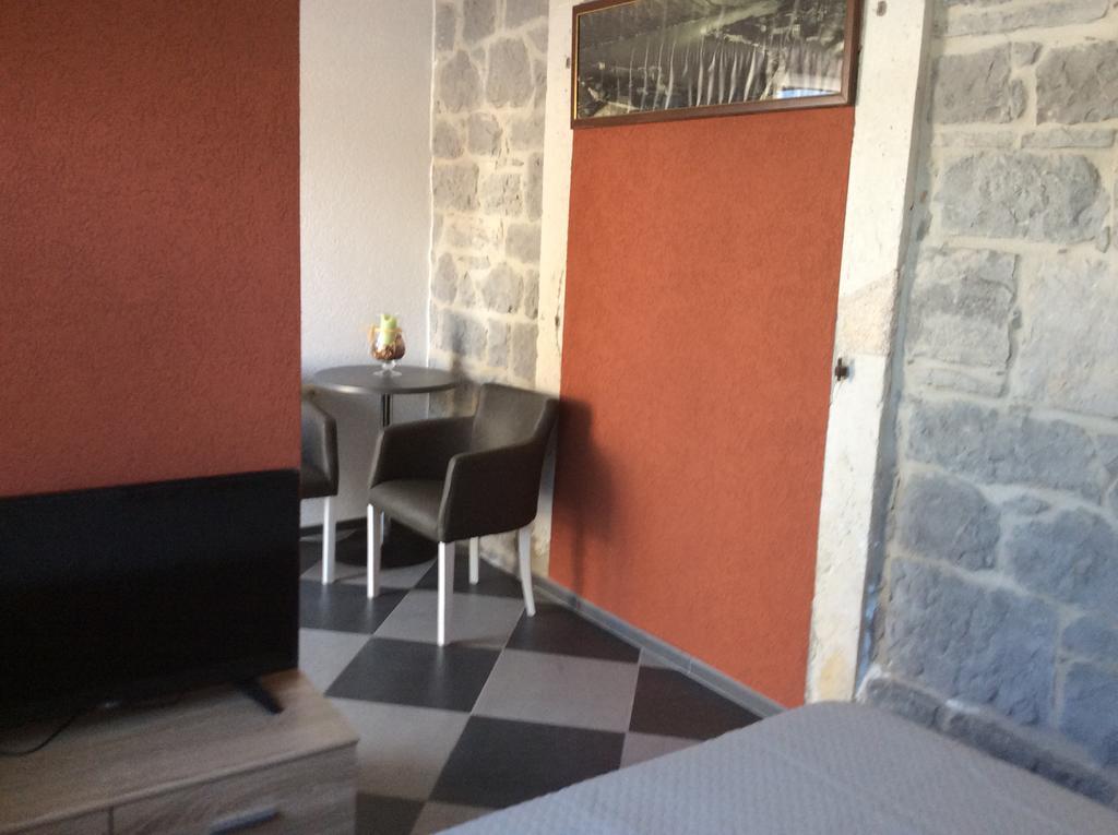 Apartments Qualitas Kotor Buitenkant foto