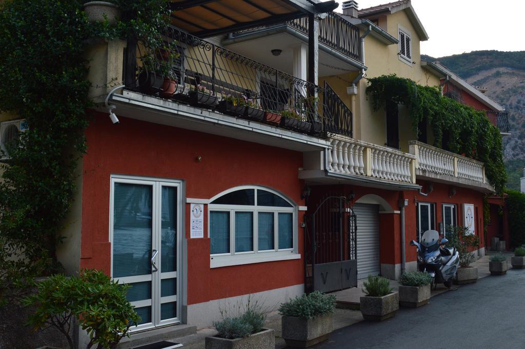 Apartments Qualitas Kotor Buitenkant foto