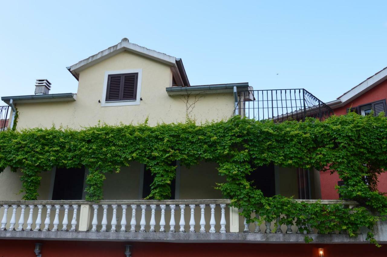 Apartments Qualitas Kotor Buitenkant foto